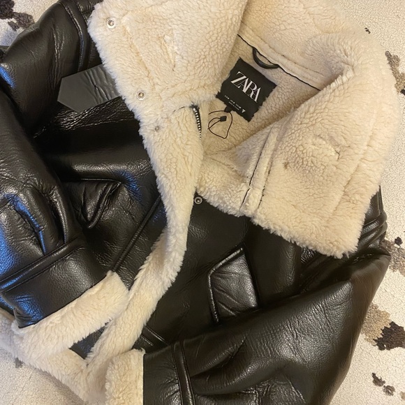 Zara Shearling Cropped Jacket - Picture 2 of 4
